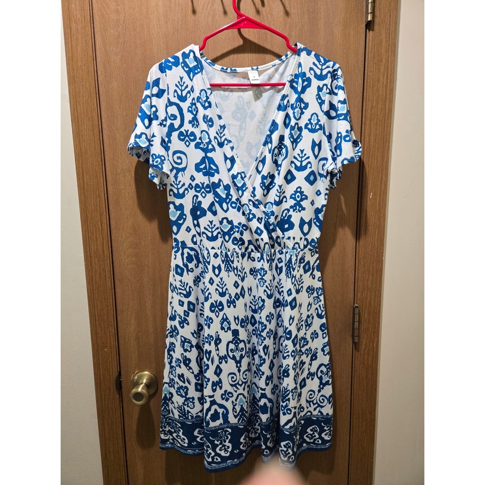 Rumia Wrap Dress Womens Large Blue White Good Damask Print Short Sleeve V-Neck